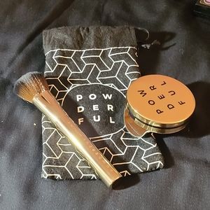 Be Powerful Custom Gold Bronzer Compact and BRUSH set